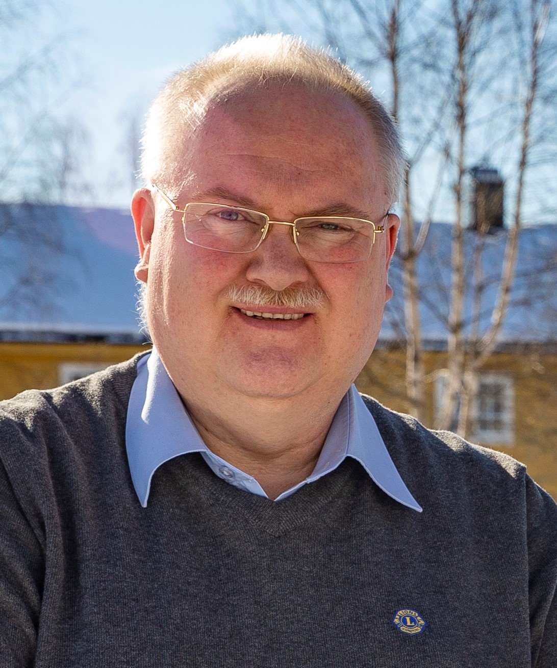 Halvard Dahle style=