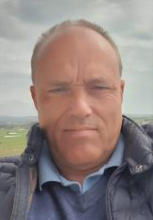 Håkan Jakobsen style=