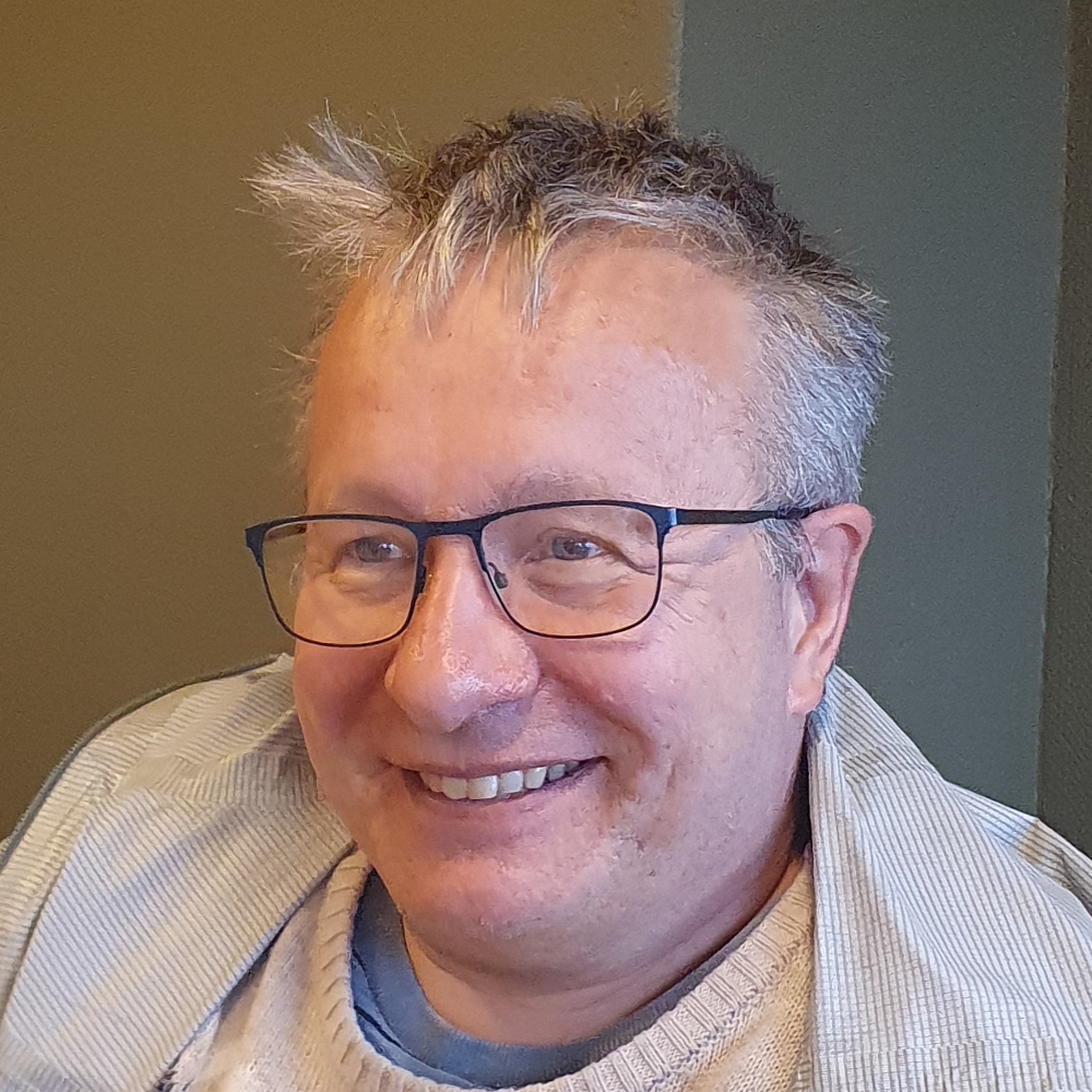 Jens Arne Lindholm style=