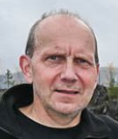 Gunnar Holmen style=